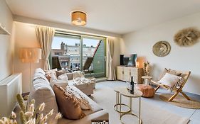 Aude De Mer - Near The Beach With Free Garagebox